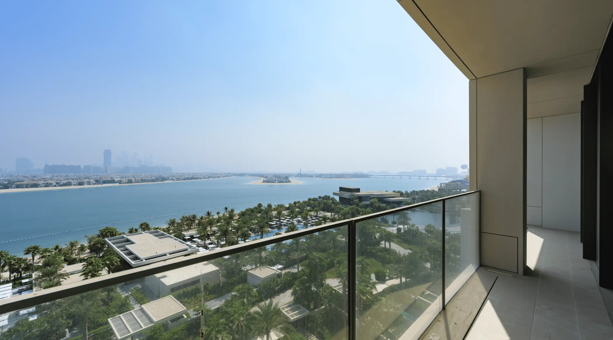 Atlantis the Royal 606